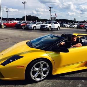 Meet your Posher, Brad